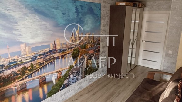 Продам двухкомнатную (2-комн.) квартиру, Гагарина (Центральный р-н) ул, 32, Сочи г