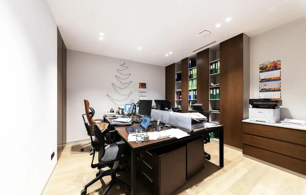 Продам коммерческое помещение 121 м2, Дмитровка Б. ул, 5к1, Москва г