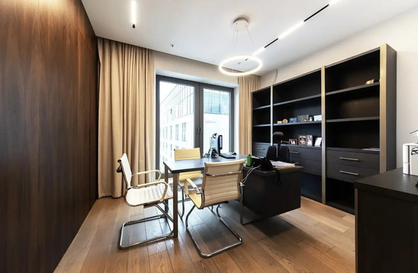 Продам коммерческое помещение 121 м2, Дмитровка Б. ул, 5к1, Москва г