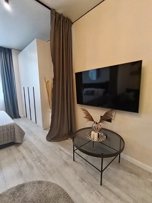 Продам однокомнатную (1-комн.) квартиру, Космонавта Леонова ул, 47, Калининград г