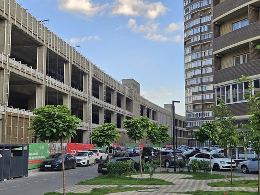 Продам двухкомнатную (2-комн.) квартиру, им. Петра Метальникова ул, 36, Краснодар г