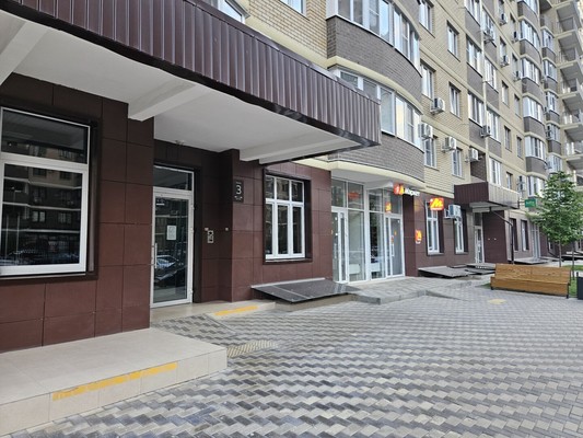 Продам двухкомнатную (2-комн.) квартиру, им. Петра Метальникова ул, 36, Краснодар г
