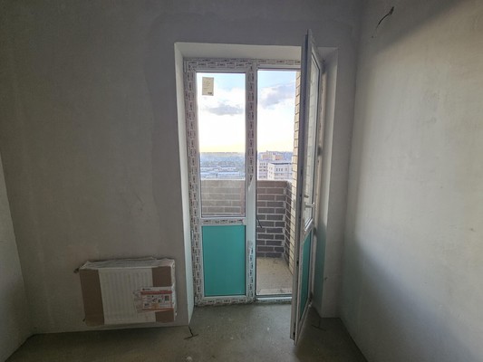 Продам двухкомнатную (2-комн.) квартиру, им. Петра Метальникова ул, 36, Краснодар г