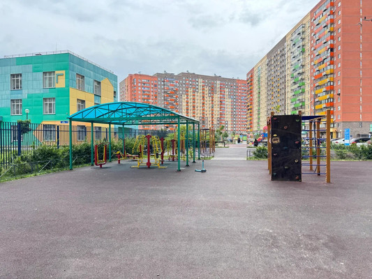 Продам однокомнатную (1-комн.) квартиру, Свободы (Мирный мкр.) ул, 9, Мирный п