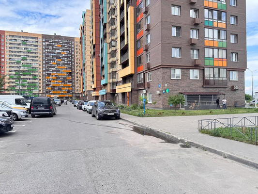 Продам однокомнатную (1-комн.) квартиру, Свободы (Мирный мкр.) ул, 9, Мирный п