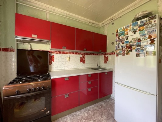 Продам трехкомнатную (3-комн.) квартиру, Мира пр-кт, 22, Волгодонск г