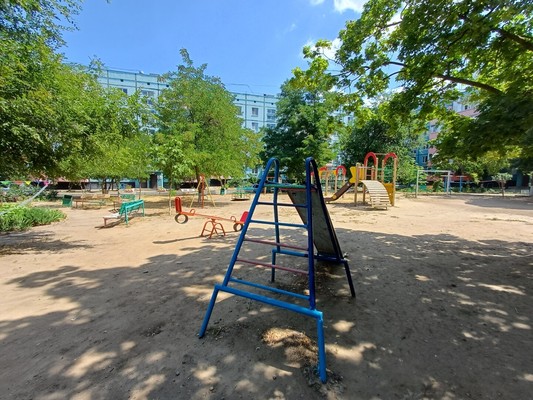Продам трехкомнатную (3-комн.) квартиру, Мира пр-кт, 22, Волгодонск г
