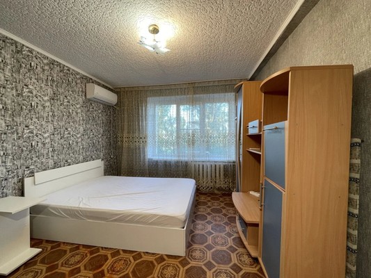 Продам однокомнатную (1-комн.) квартиру, Морская ул, 104, Волгодонск г