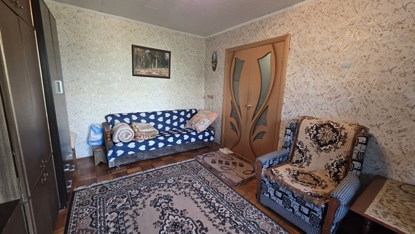 Продам двухкомнатную (2-комн.) квартиру, Хлебозаводской пер, 13, Смоленск г