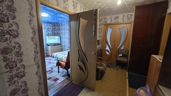 Продам двухкомнатную (2-комн.) квартиру, Хлебозаводской пер, 13, Смоленск г