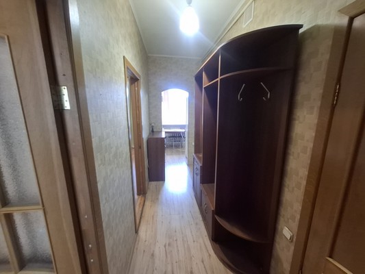 Продам двухкомнатную (2-комн.) квартиру, Ленина ул, 9к11, Уфа г