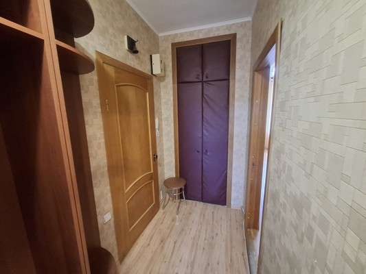 Продам двухкомнатную (2-комн.) квартиру, Ленина ул, 9к11, Уфа г
