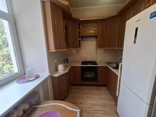 Продам двухкомнатную (2-комн.) квартиру, Ленина ул, 9к11, Уфа г