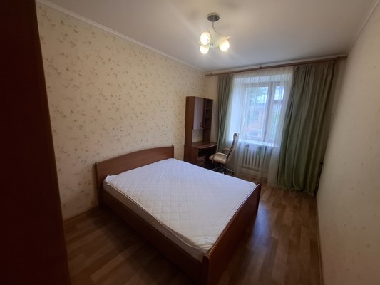 Продам двухкомнатную (2-комн.) квартиру, Ленина ул, 9к11, Уфа г