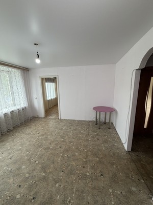 Продам трехкомнатную (3-комн.) квартиру, Интернациональный пр-кт, 39, Комсомольск-на-Амуре г