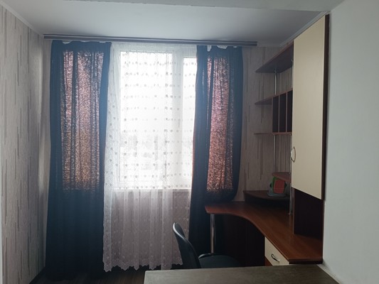 Продам двухкомнатную (2-комн.) квартиру, Лизы Чайкиной ул, 5, Симферополь г