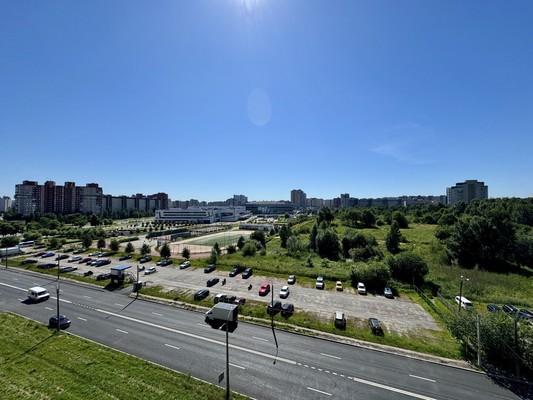 Продам однокомнатную (1-комн.) квартиру, Латышских Стрелков ул, 3, Санкт-Петербург г