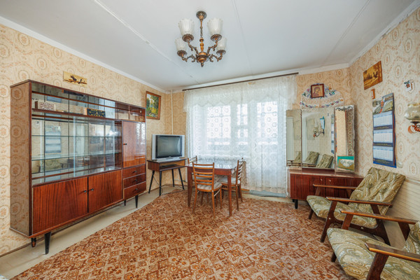 Продам трехкомнатную (3-комн.) квартиру, Костычева ул, 1, Брянск г