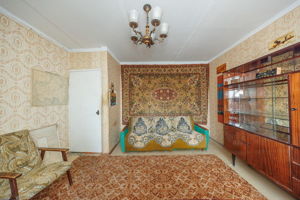 Продам трехкомнатную (3-комн.) квартиру, Костычева ул, 1, Брянск г