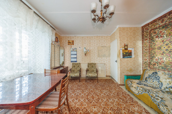 Продам трехкомнатную (3-комн.) квартиру, Костычева ул, 1, Брянск г
