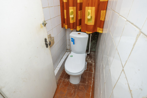 Продам трехкомнатную (3-комн.) квартиру, Костычева ул, 1, Брянск г