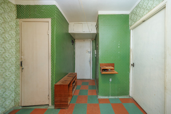 Продам трехкомнатную (3-комн.) квартиру, Костычева ул, 1, Брянск г