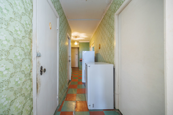Продам трехкомнатную (3-комн.) квартиру, Костычева ул, 1, Брянск г