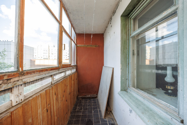 Продам трехкомнатную (3-комн.) квартиру, Костычева ул, 1, Брянск г