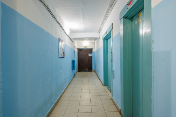 Продам трехкомнатную (3-комн.) квартиру, Костычева ул, 1, Брянск г