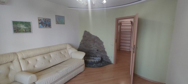 Продам трехкомнатную (3-комн.) квартиру, И.Г.Лексина ул, 54, Симферополь г
