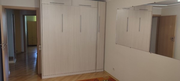 Продам трехкомнатную (3-комн.) квартиру, И.Г.Лексина ул, 54, Симферополь г
