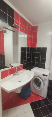 Продам трехкомнатную (3-комн.) квартиру, И.Г.Лексина ул, 54, Симферополь г