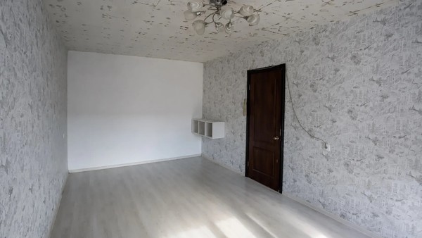 Продам двухкомнатную (2-комн.) квартиру, Комиссара Пожарского ул, 11, Пермь г
