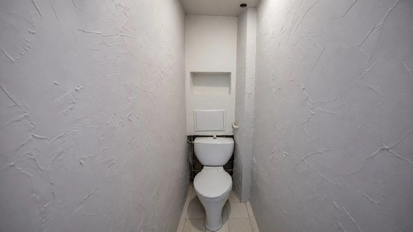 Продам двухкомнатную (2-комн.) квартиру, Комиссара Пожарского ул, 11, Пермь г