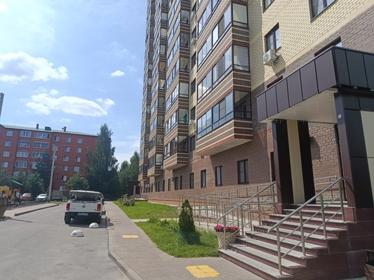 Продам однокомнатную (1-комн.) квартиру, Дмитровская ул, 32, Базарово д
