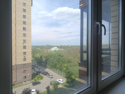 Продам однокомнатную (1-комн.) квартиру, Дмитровская ул, 32, Базарово д