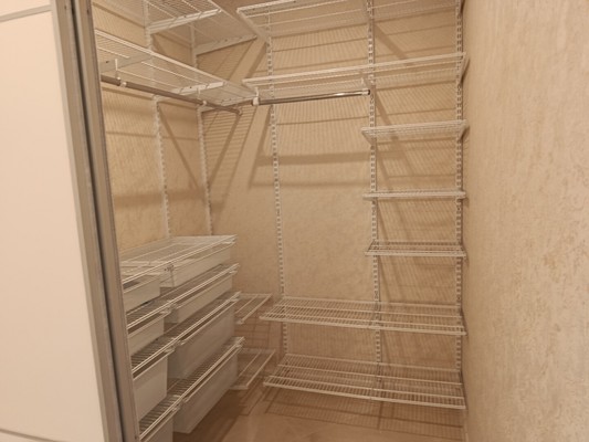 Продам однокомнатную (1-комн.) квартиру, Дмитровская ул, 32, Базарово д