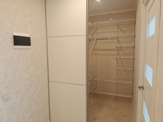 Продам однокомнатную (1-комн.) квартиру, Дмитровская ул, 32, Базарово д