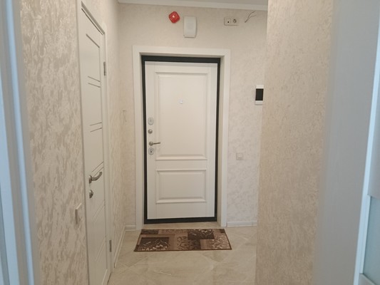 Продам однокомнатную (1-комн.) квартиру, Дмитровская ул, 32, Базарово д