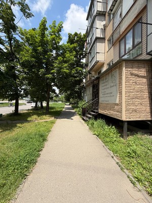 Продам трехкомнатную (3-комн.) квартиру, Мусова ул, 35, Нальчик г