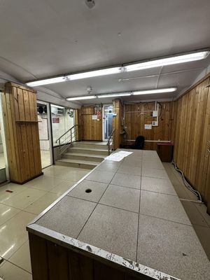 Сдам коммерческое помещение 102 м2, Бауманская ул, 33/2 8, Москва г