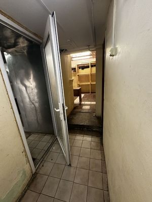 Сдам коммерческое помещение 102 м2, Бауманская ул, 33/2 8, Москва г