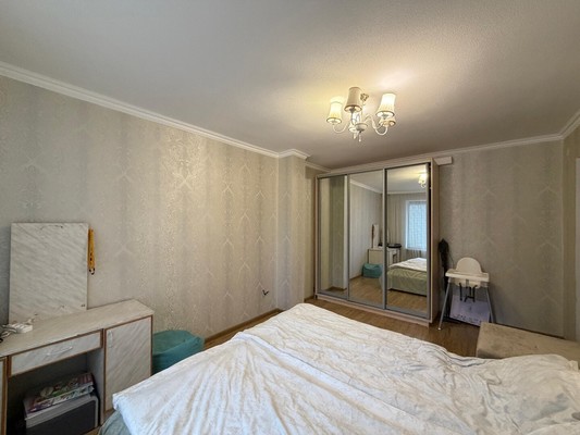 Продам трехкомнатную (3-комн.) квартиру, Ватутина ул, 29а, Нальчик г
