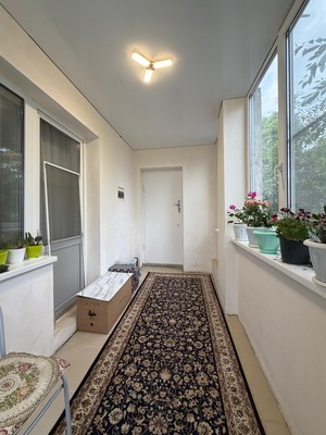 Продам трехкомнатную (3-комн.) квартиру, Ватутина ул, 29а, Нальчик г