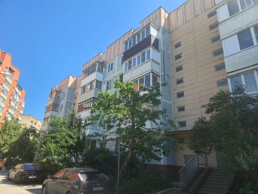 Продам двухкомнатную (2-комн.) квартиру, Вишневый б-р, 5б, Чехов г