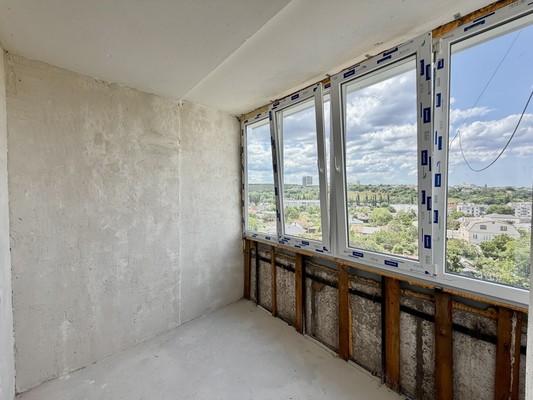 Продам трехкомнатную (3-комн.) квартиру, Совхозная ул, 21, Симферополь г