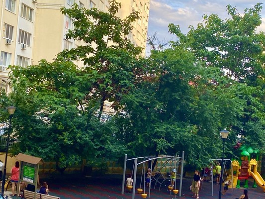 Продам трехкомнатную (3-комн.) квартиру, Балаклавская ул, 47а, Симферополь г