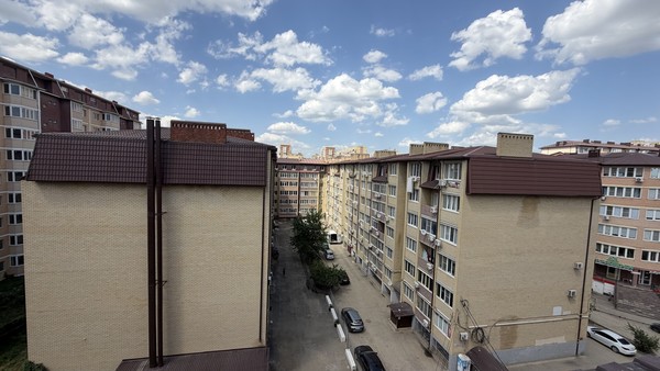 Продам однокомнатную (1-комн.) квартиру, Агрохимическая ул, 134, Краснодар г
