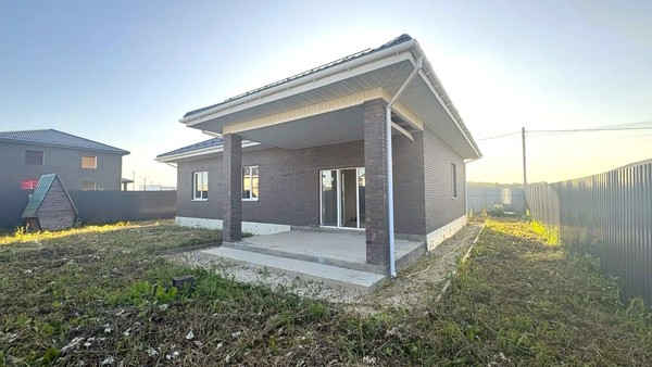 Продам дом, КП Земляничная поляна тер, 6, Матчино д, 0 км от города