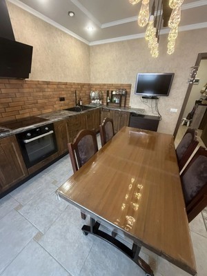 Продам двухкомнатную (2-комн.) квартиру, Гидростроителей ул, 67, Краснодар г